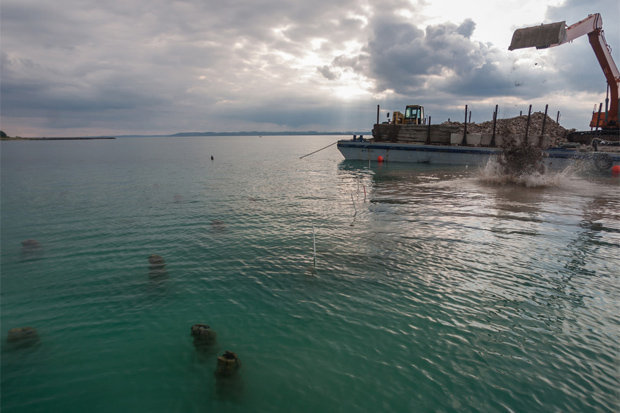 Lead (from Bullets) Pollution of Lake Michigan Pointed out by a Petition Filled before the U.S. Supreme Court